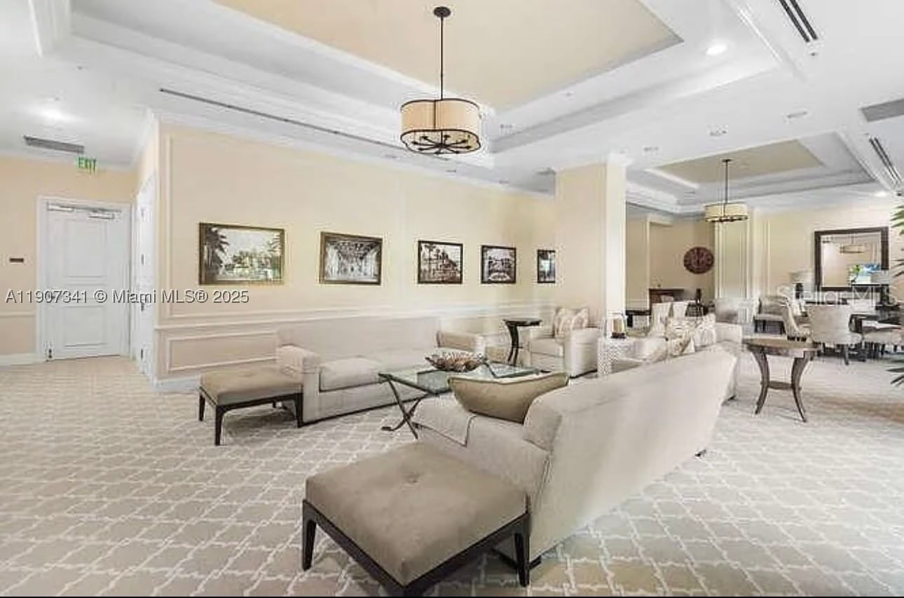 Real estate property located at 403 Sapodilla Ave #104, Palm Beach, Metropolitan Condo, West Palm Beach, FL