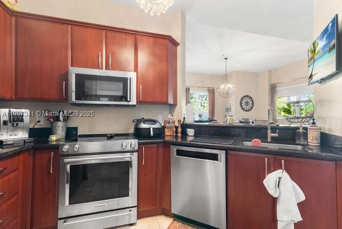 Real estate property located at 403 Sapodilla Ave #104, Palm Beach, Metropolitan Condo, West Palm Beach, FL