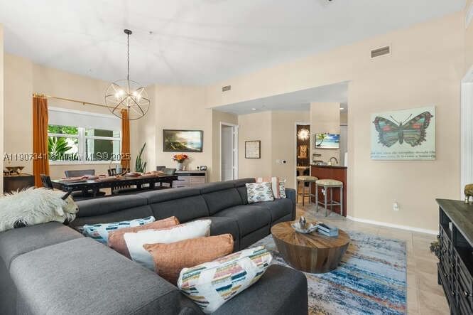 Real estate property located at 403 Sapodilla Ave #104, Palm Beach, Metropolitan Condo, West Palm Beach, FL