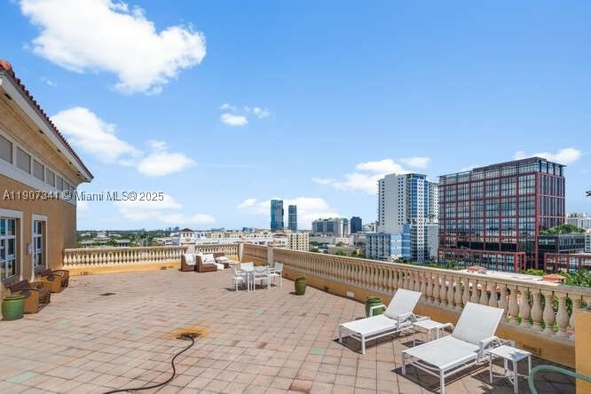 Real estate property located at 403 Sapodilla Ave #104, Palm Beach, Metropolitan Condo, West Palm Beach, FL