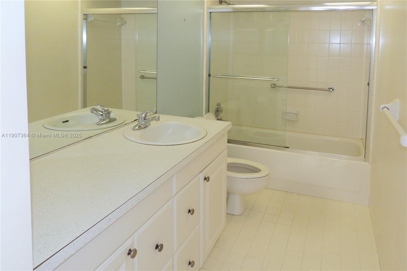 Real estate property located at 2970 16th Ave #413, Broward, River Shores Condo, Oakland Park, FL