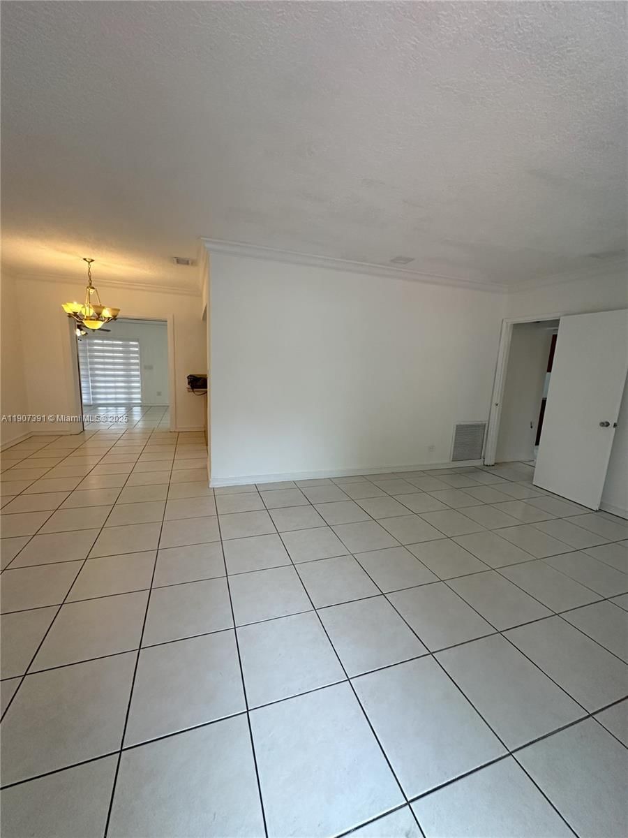 Real estate property located at 8331 38th St, Miami-dade, Tropical Gardens, Miami, FL