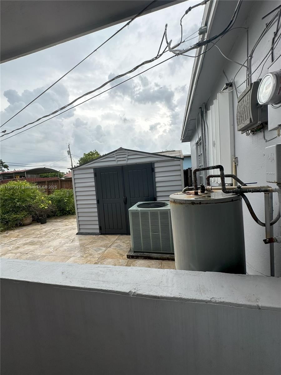 Real estate property located at 8331 38th St, Miami-dade, Tropical Gardens, Miami, FL