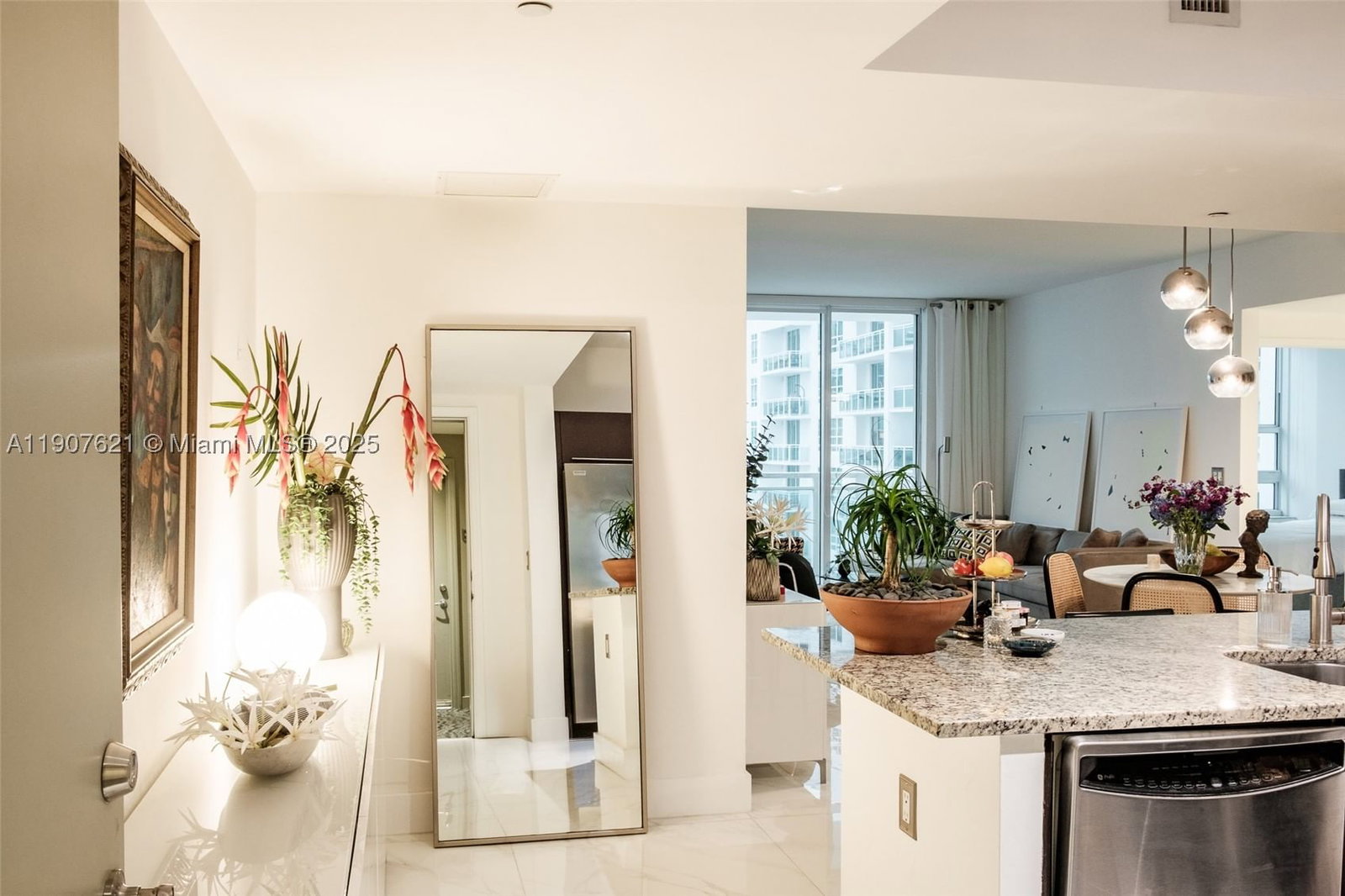 Real estate property located at 950 Brickell Bay Dr #3905, Miami-dade, The Plaza 851 Brickell Co, Miami, FL