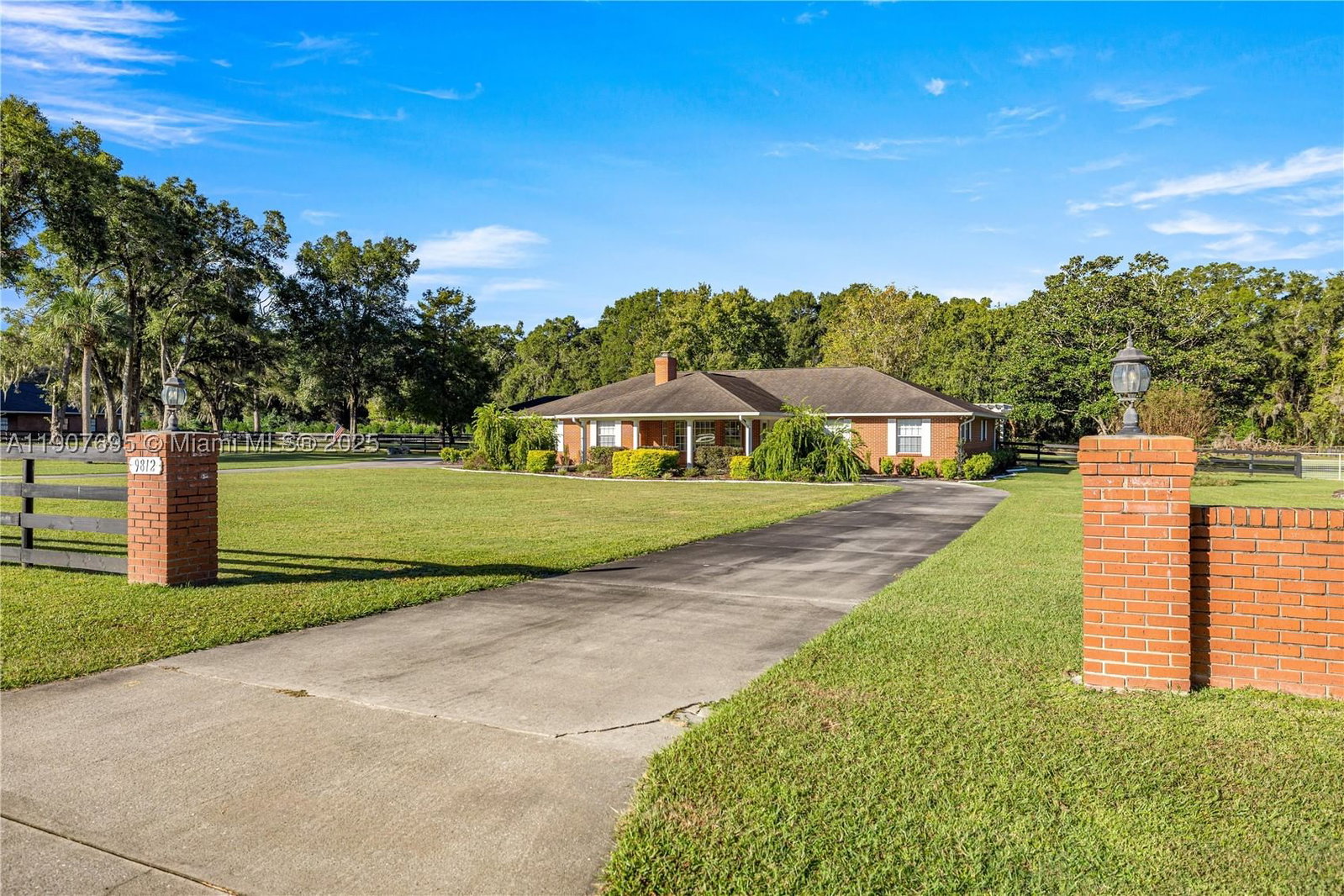Real estate property located at 9812 74 Ave, Marion, Countryside Farms Of Ocala, Ocala, FL