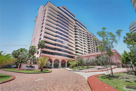Real estate property located at 5225 Collins Ave #1216, Miami-dade, The Alexander Condo, Miami Beach, FL