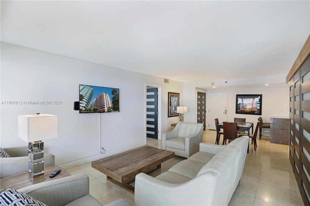 Real estate property located at 5225 Collins Ave #1216, Miami-dade, The Alexander Condo, Miami Beach, FL