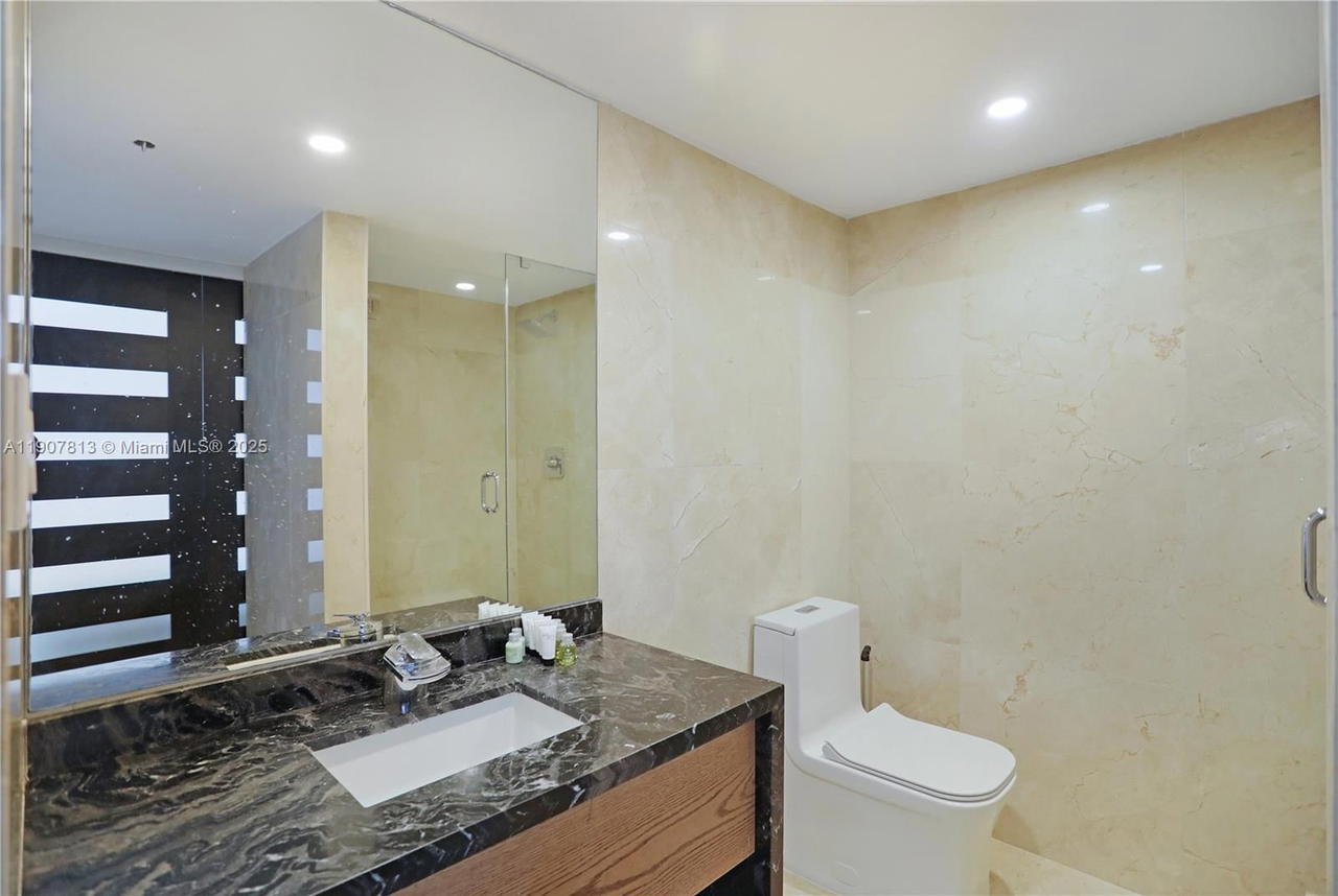 Real estate property located at 5225 Collins Ave #1216, Miami-dade, The Alexander Condo, Miami Beach, FL