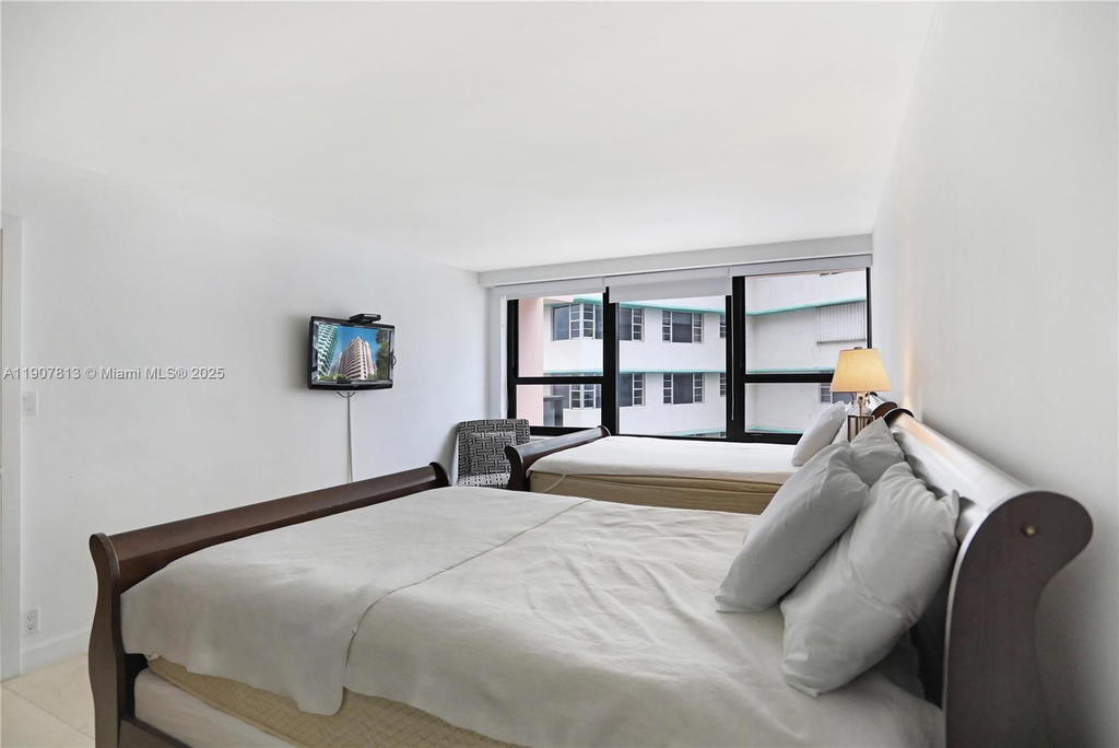 Real estate property located at 5225 Collins Ave #1216, Miami-dade, The Alexander Condo, Miami Beach, FL