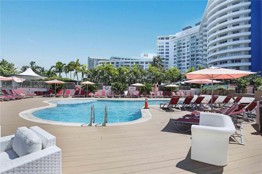 Real estate property located at 5225 Collins Ave #1216, Miami-dade, The Alexander Condo, Miami Beach, FL