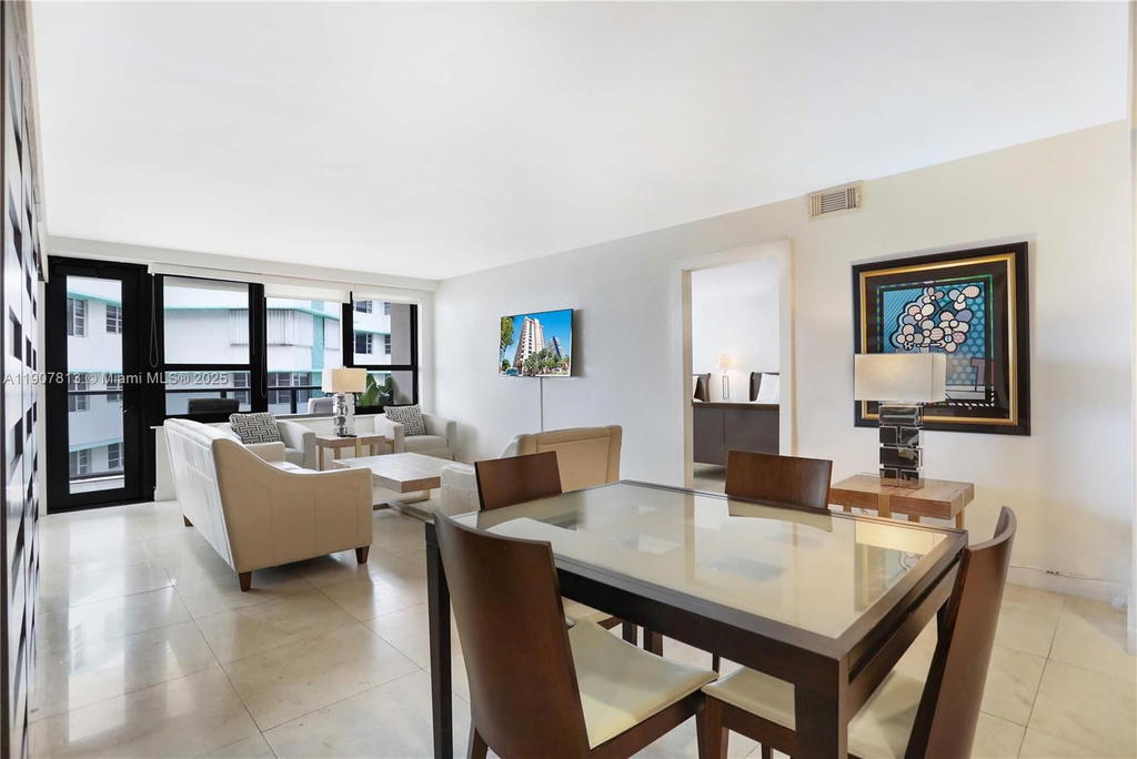 Real estate property located at 5225 Collins Ave #1216, Miami-dade, The Alexander Condo, Miami Beach, FL