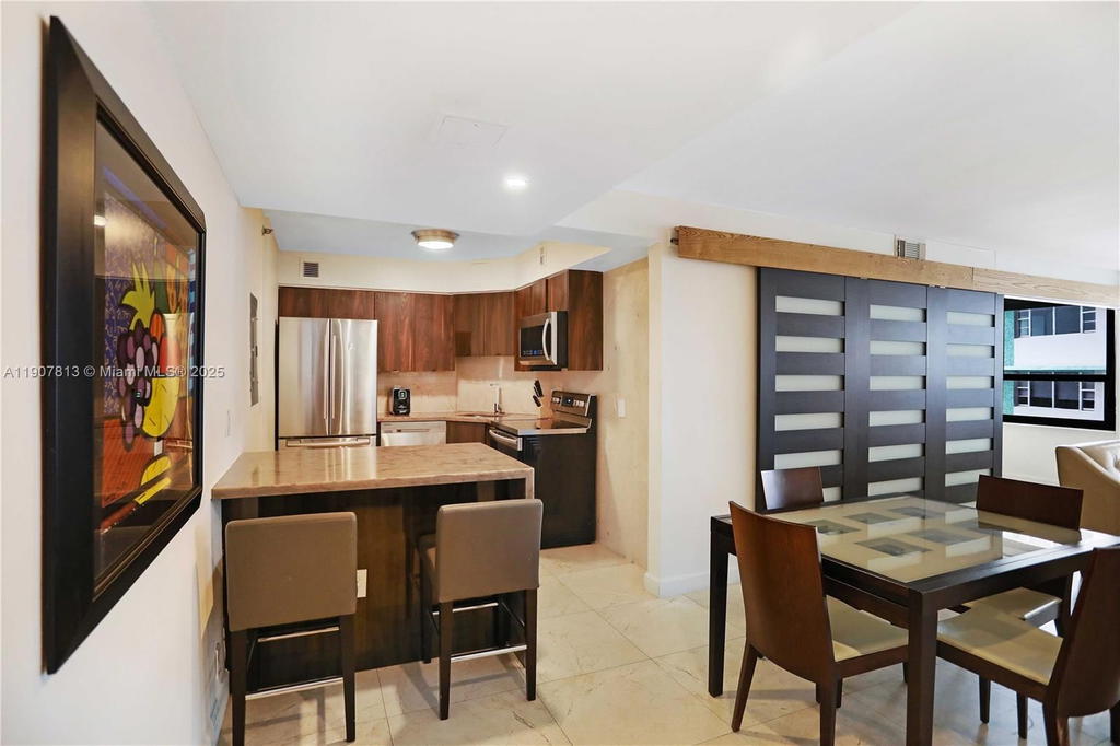 Real estate property located at 5225 Collins Ave #1216, Miami-dade, The Alexander Condo, Miami Beach, FL