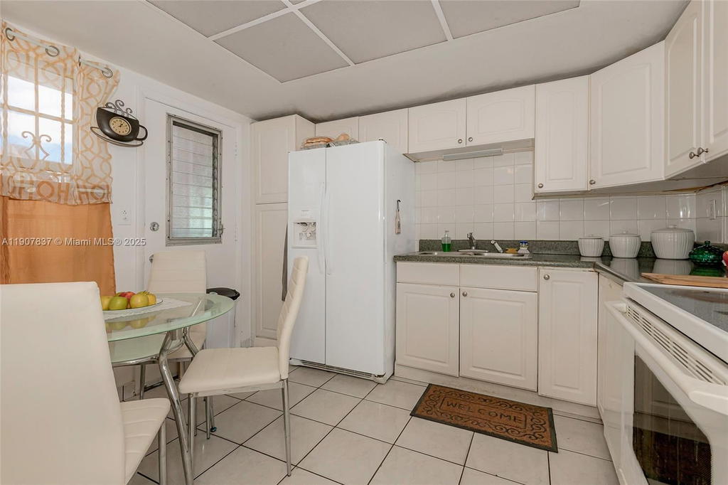 Real estate property located at 1481 Miami Gardens Dr #267, Miami-dade, Fourth Moorings Condo, Miami, FL