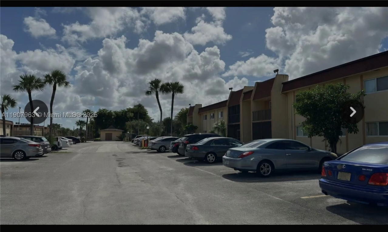 Real estate property located at 2952 55th Ave #2D, Broward, Stonebridge Gardens Secti, Lauderhill, FL