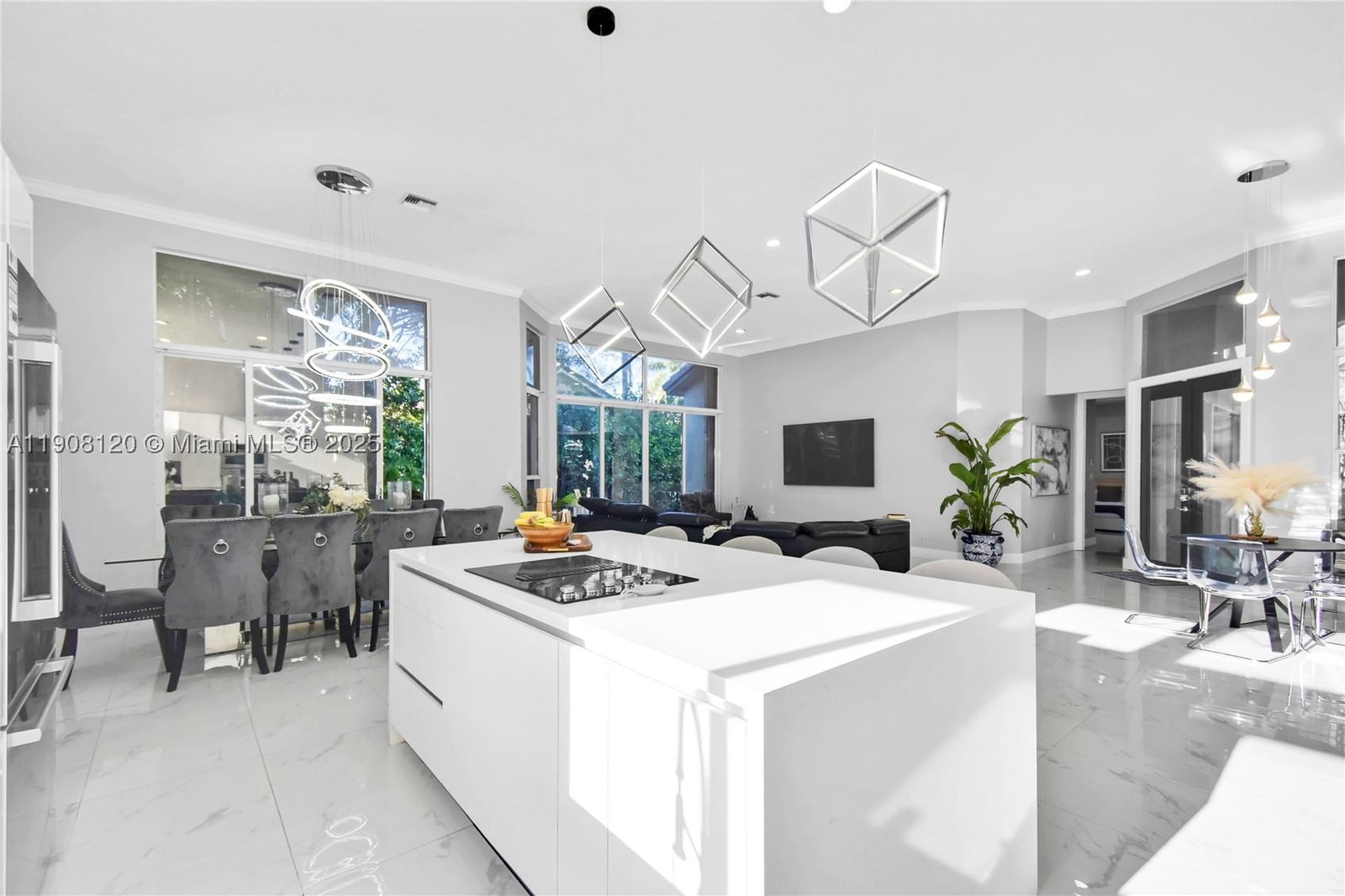Real estate property located at 354 Mallard Rd, Broward, Sector 3 - Parcels C D E, Weston, FL