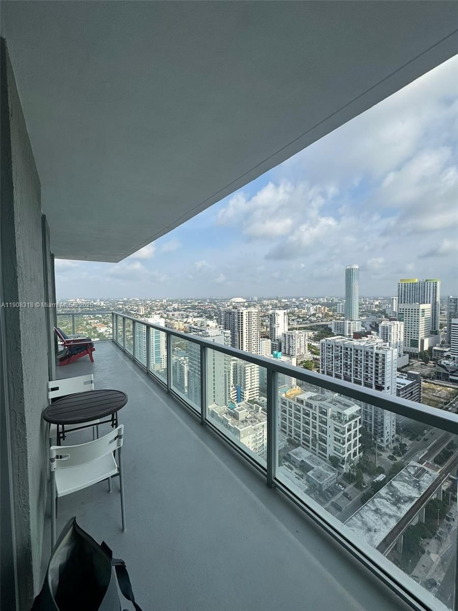 Real estate property located at 79 12th St #4012-S, Miami-dade, Axis On Brickell Cond, Miami, FL