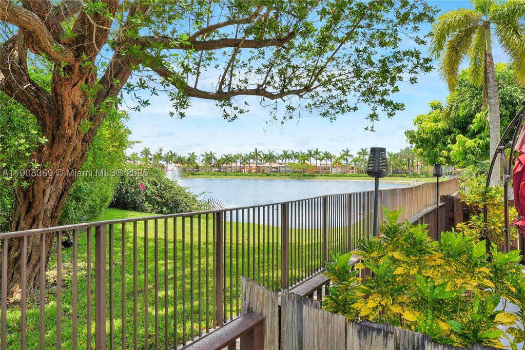 Real estate property located at 3086 153rd Path, Miami-dade, Egret Lakes Estates Sec 4, Miami, FL