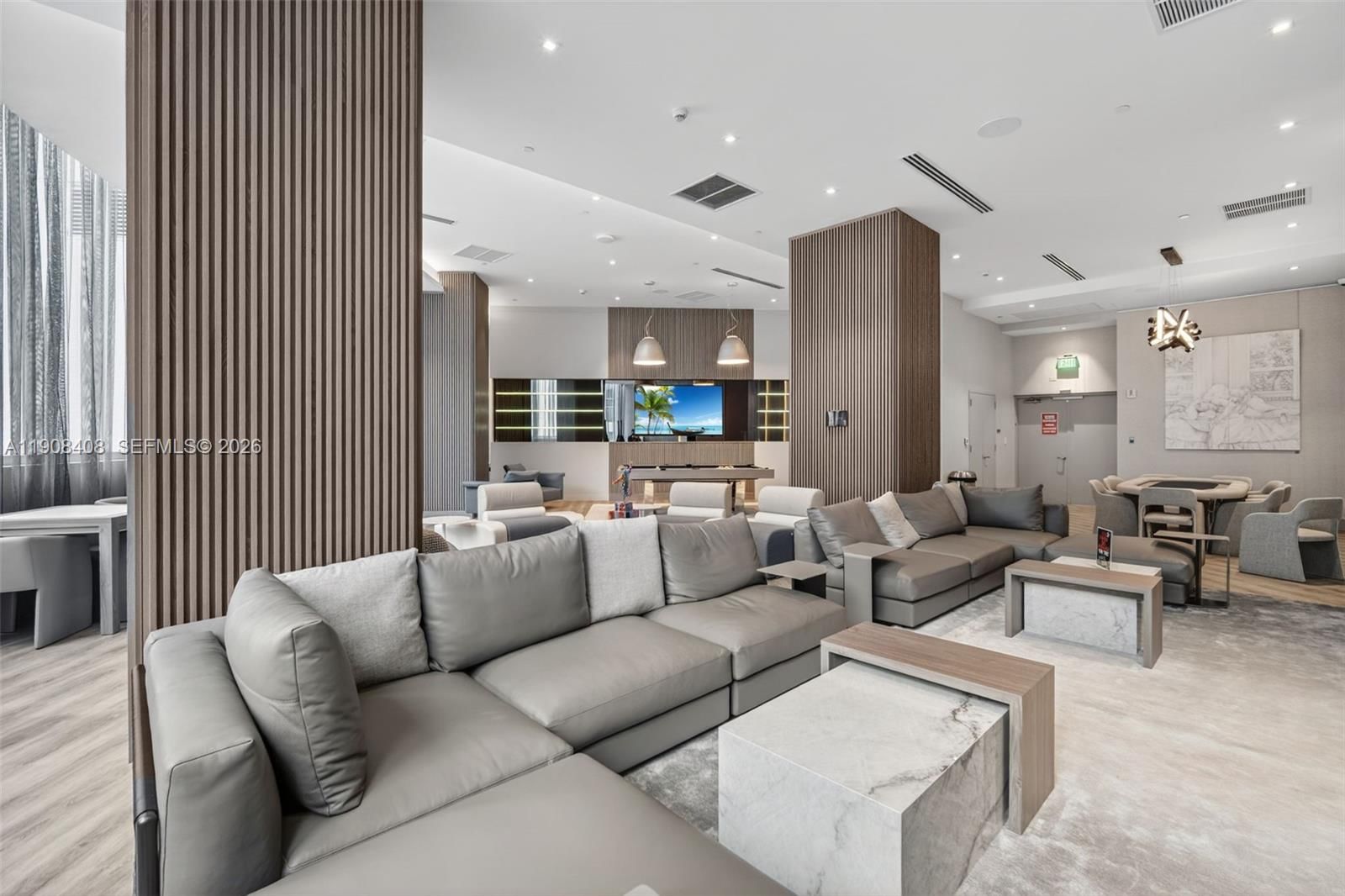 Real estate property located at 333 Las Olas Way #1208, Broward, Las Olas River House Cond, Fort Lauderdale, FL