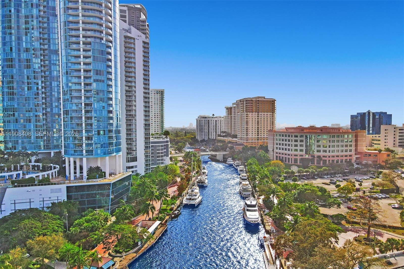 Real estate property located at 333 Las Olas Way #1208, Broward, Las Olas River House Cond, Fort Lauderdale, FL