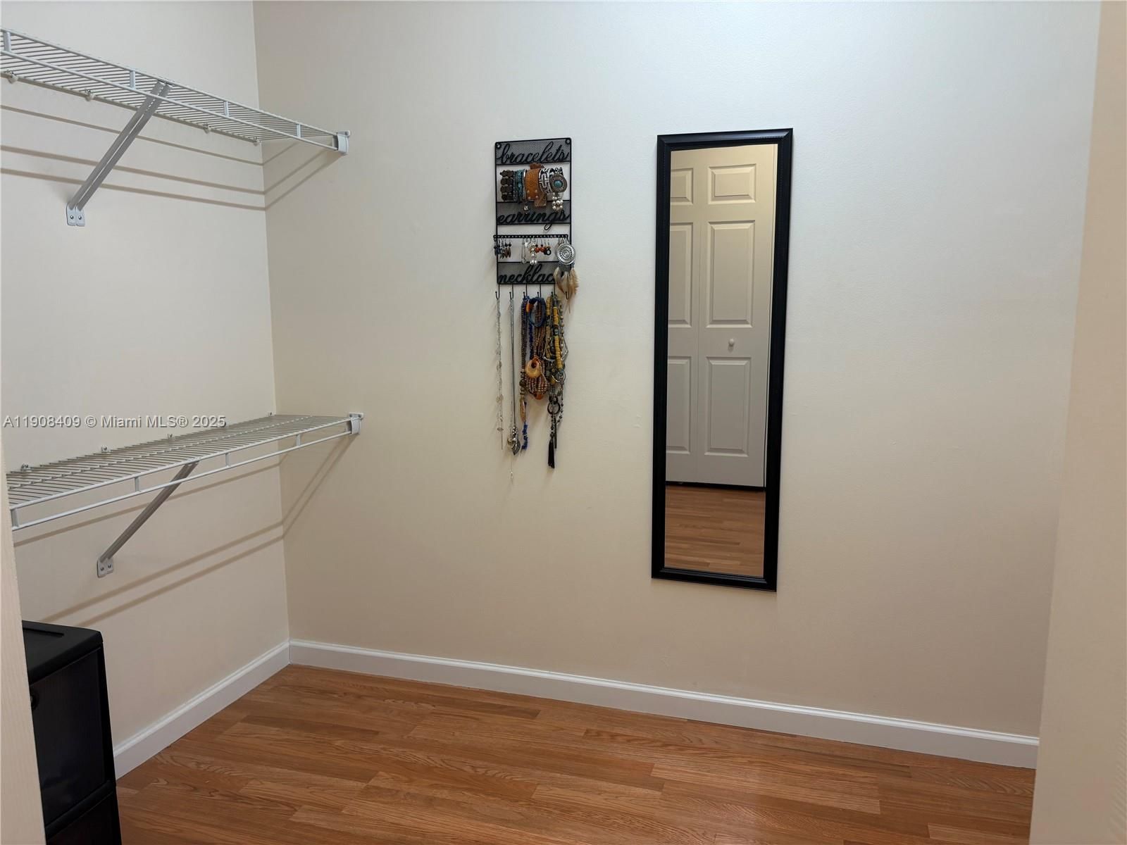 Real estate property located at 2050 24th Circle, Palm Beach, Christian Villas 1, Boynton Beach, FL