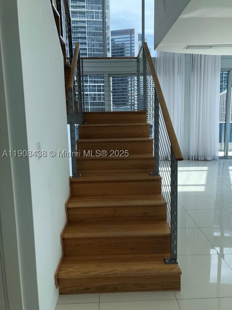 Real estate property located at 200 Biscayne Boulevard Way #902, Miami-dade, Epic West Condo, Miami, FL