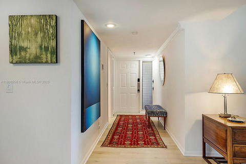 Real estate property located at 5390 Woodland Lakes Dr #301, Palm Beach, Woodland Lakes, Palm Beach Gardens, FL