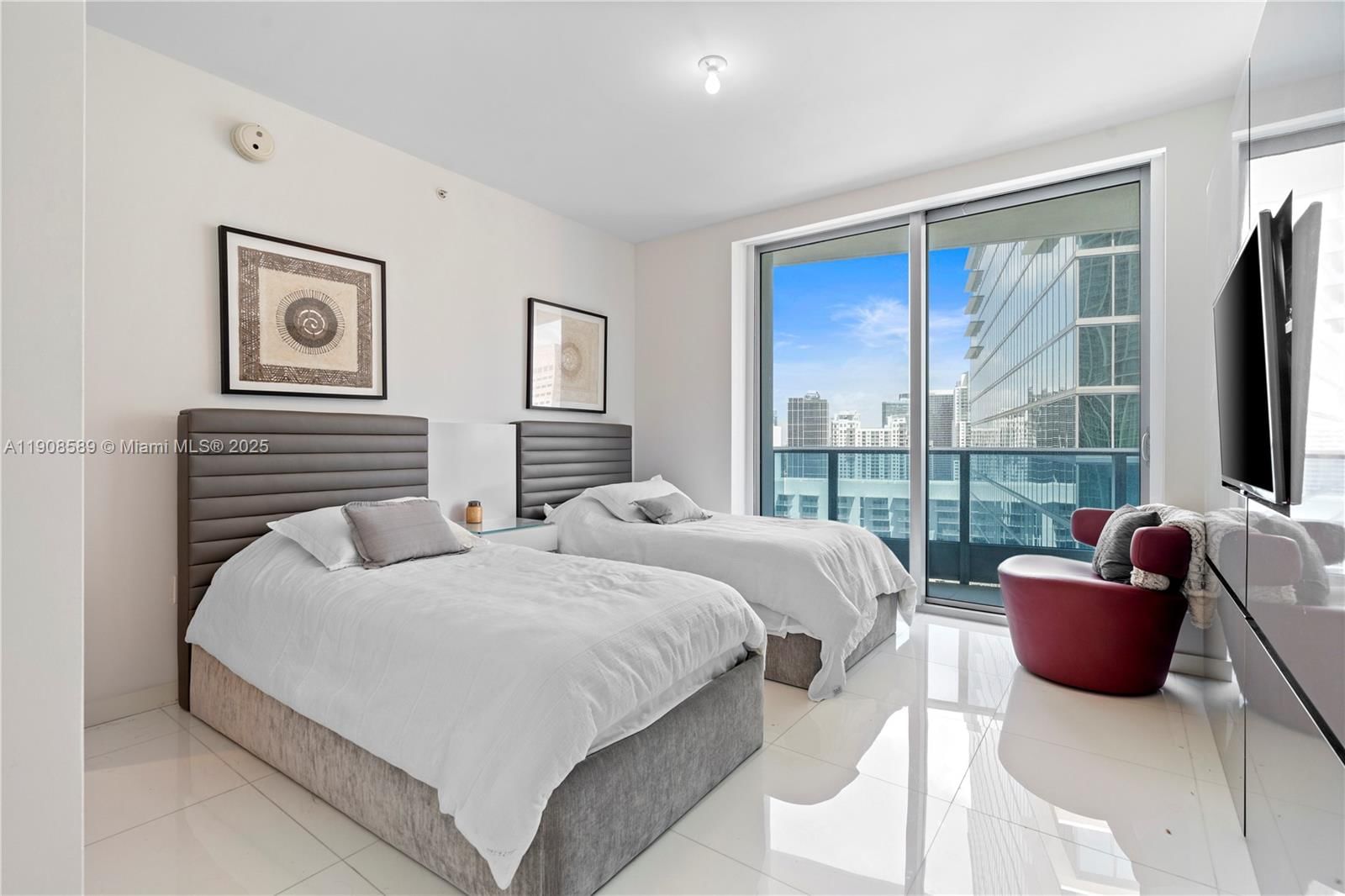 Real estate property located at , Miami-dade, Epic West Condo, Miami, FL