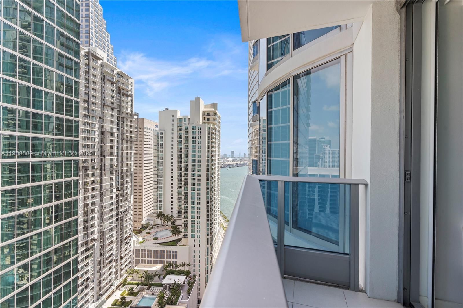 Real estate property located at , Miami-dade, Epic West Condo, Miami, FL