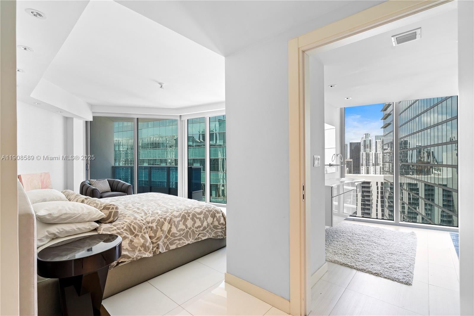 Real estate property located at , Miami-dade, Epic West Condo, Miami, FL