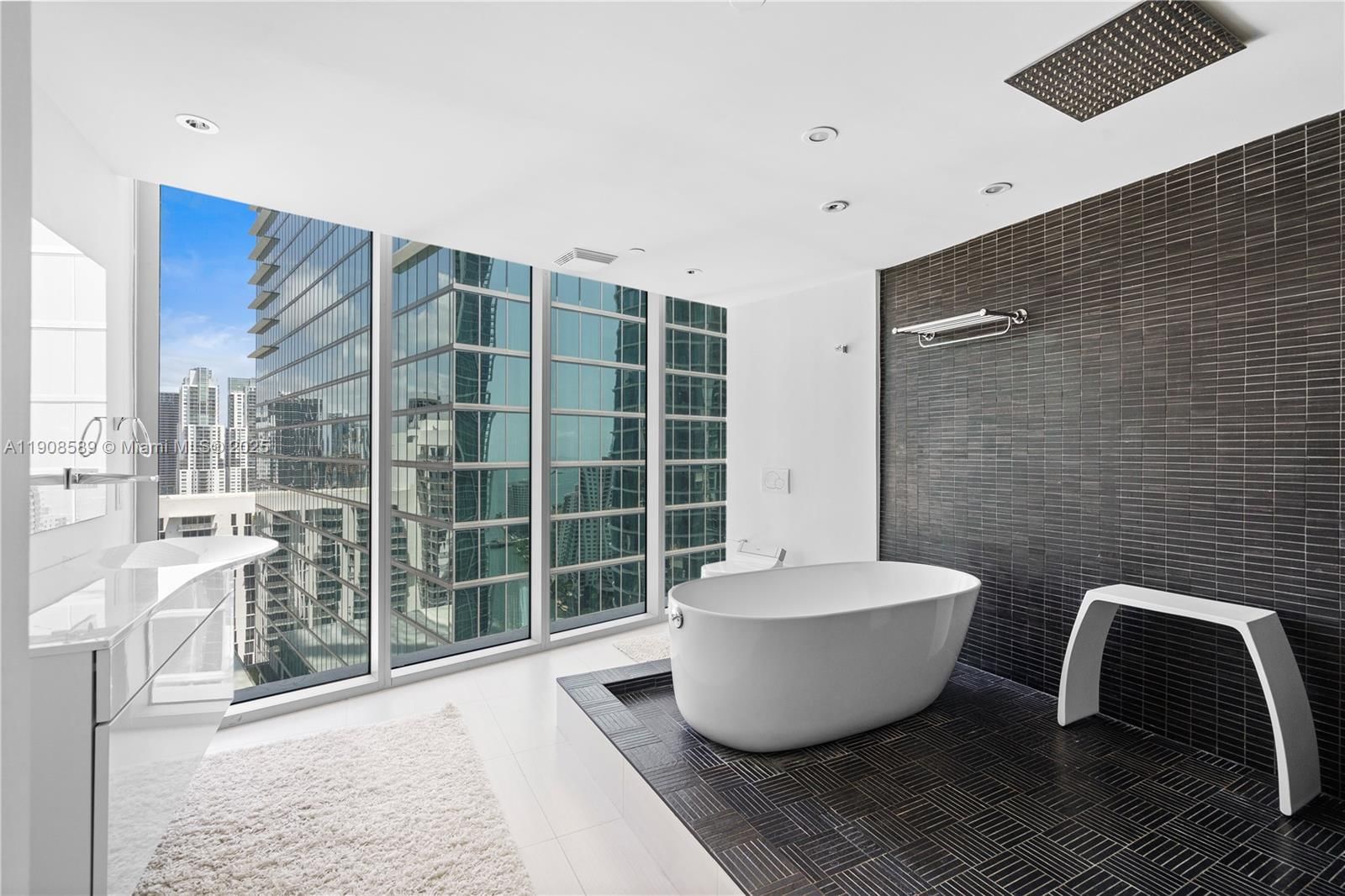 Real estate property located at , Miami-dade, Epic West Condo, Miami, FL