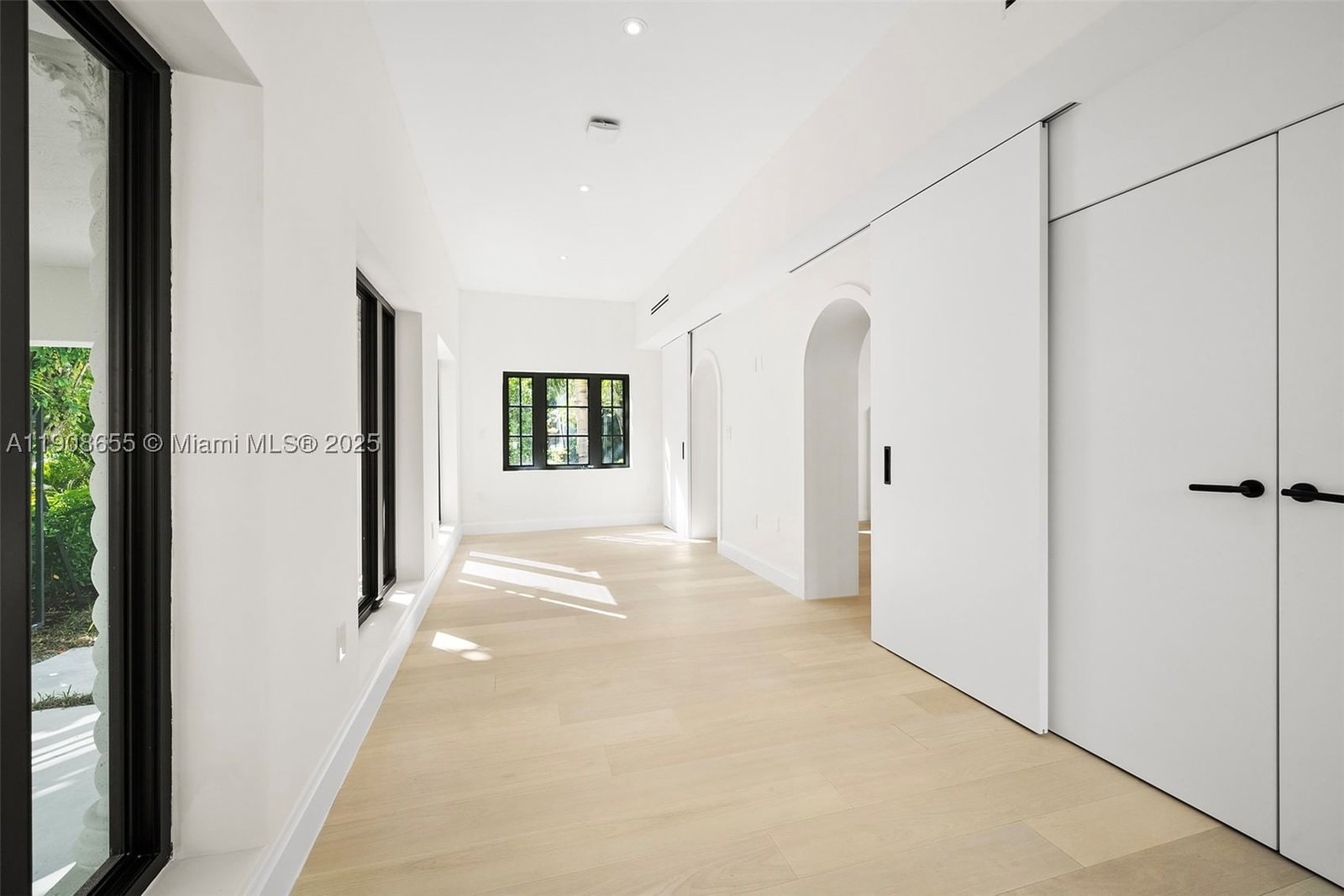 Real estate property located at 601 56th St, Miami-dade, Bayshore Unit 3, Miami, FL