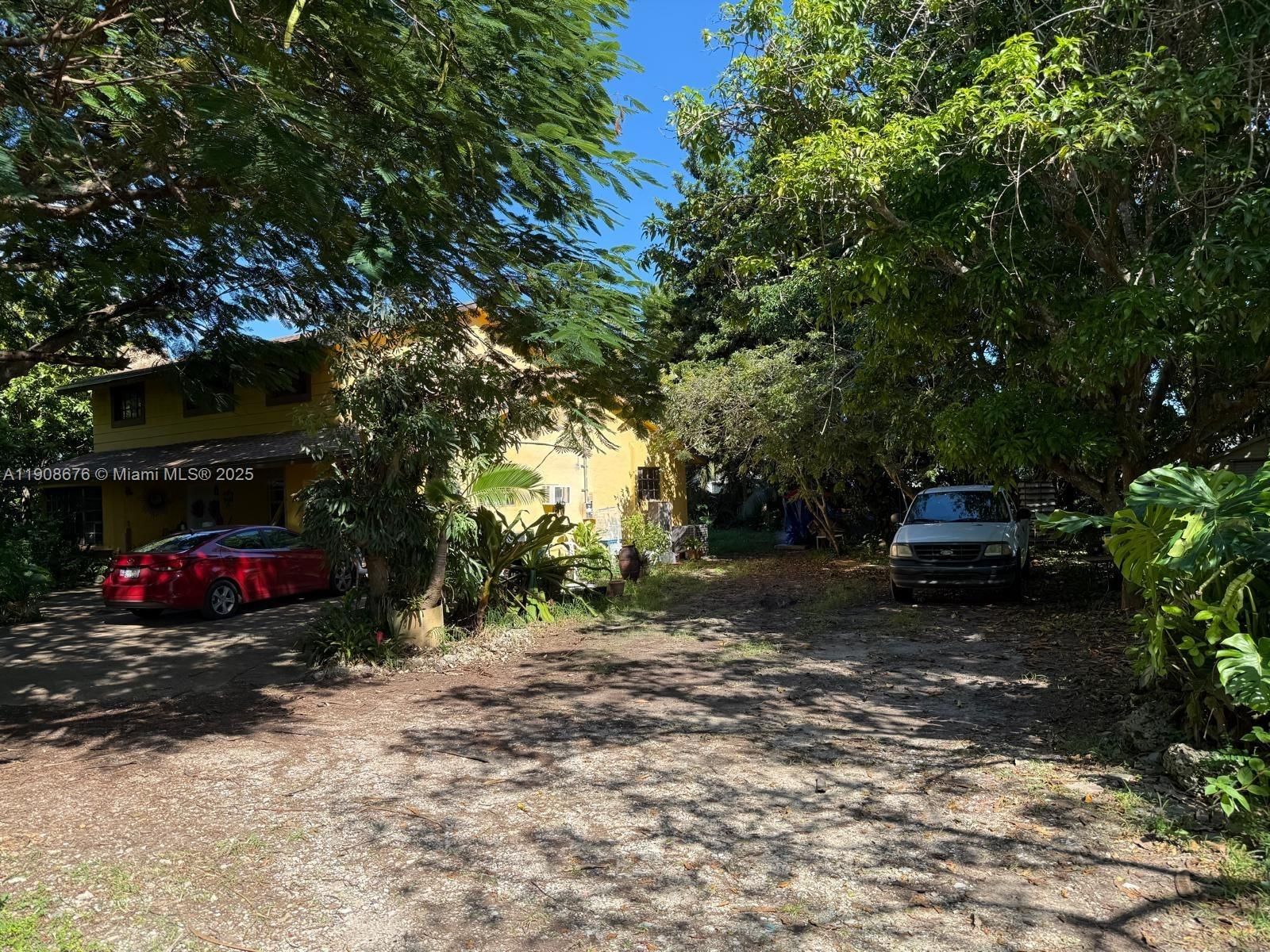 Real estate property located at , Miami-dade, Perrine Grant Land Co, Miami, FL