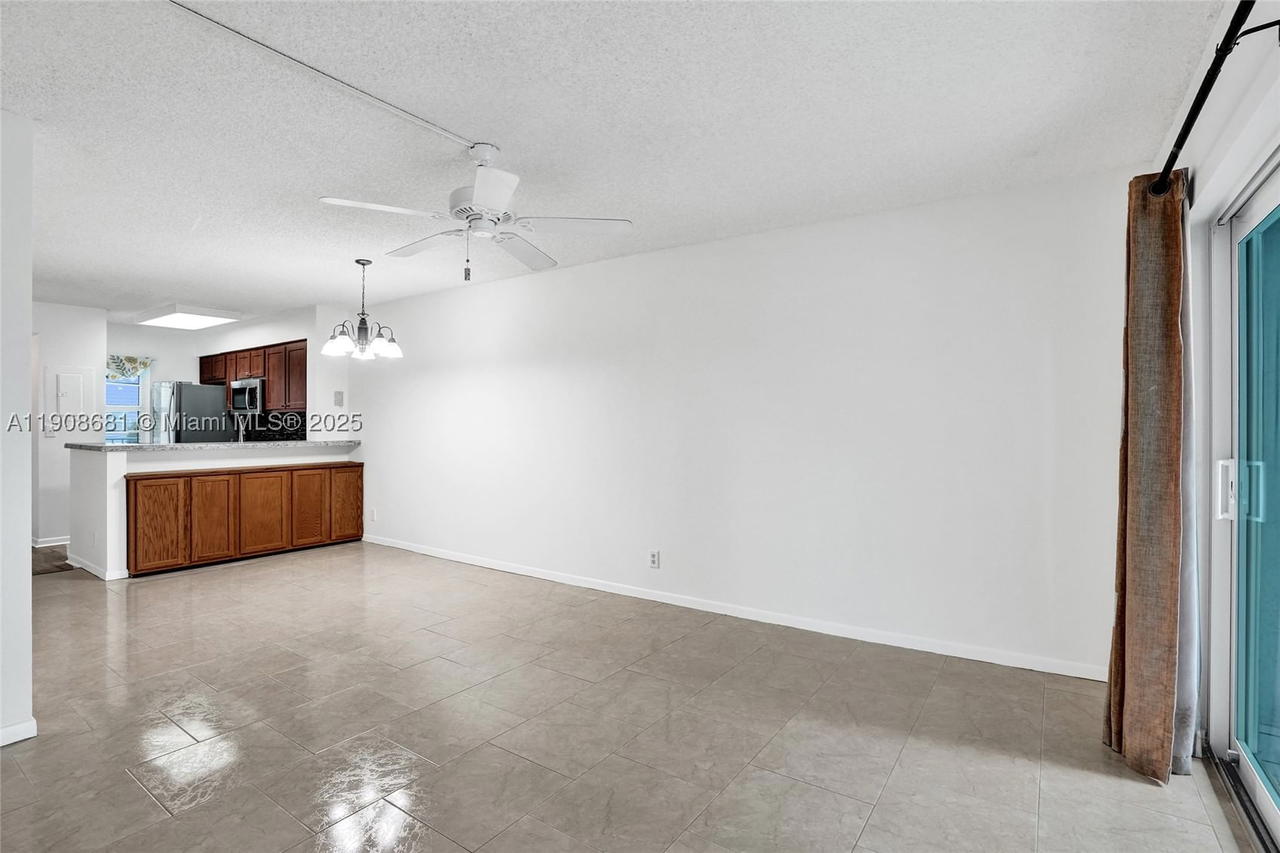 Real estate property located at 2220 Cypress Bend Dr #310, Broward, Cypress Bend Condominium, Pompano Beach, FL