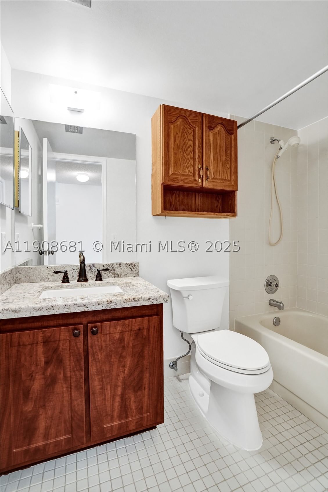 Real estate property located at 2220 Cypress Bend Dr #310, Broward, Cypress Bend Condominium, Pompano Beach, FL