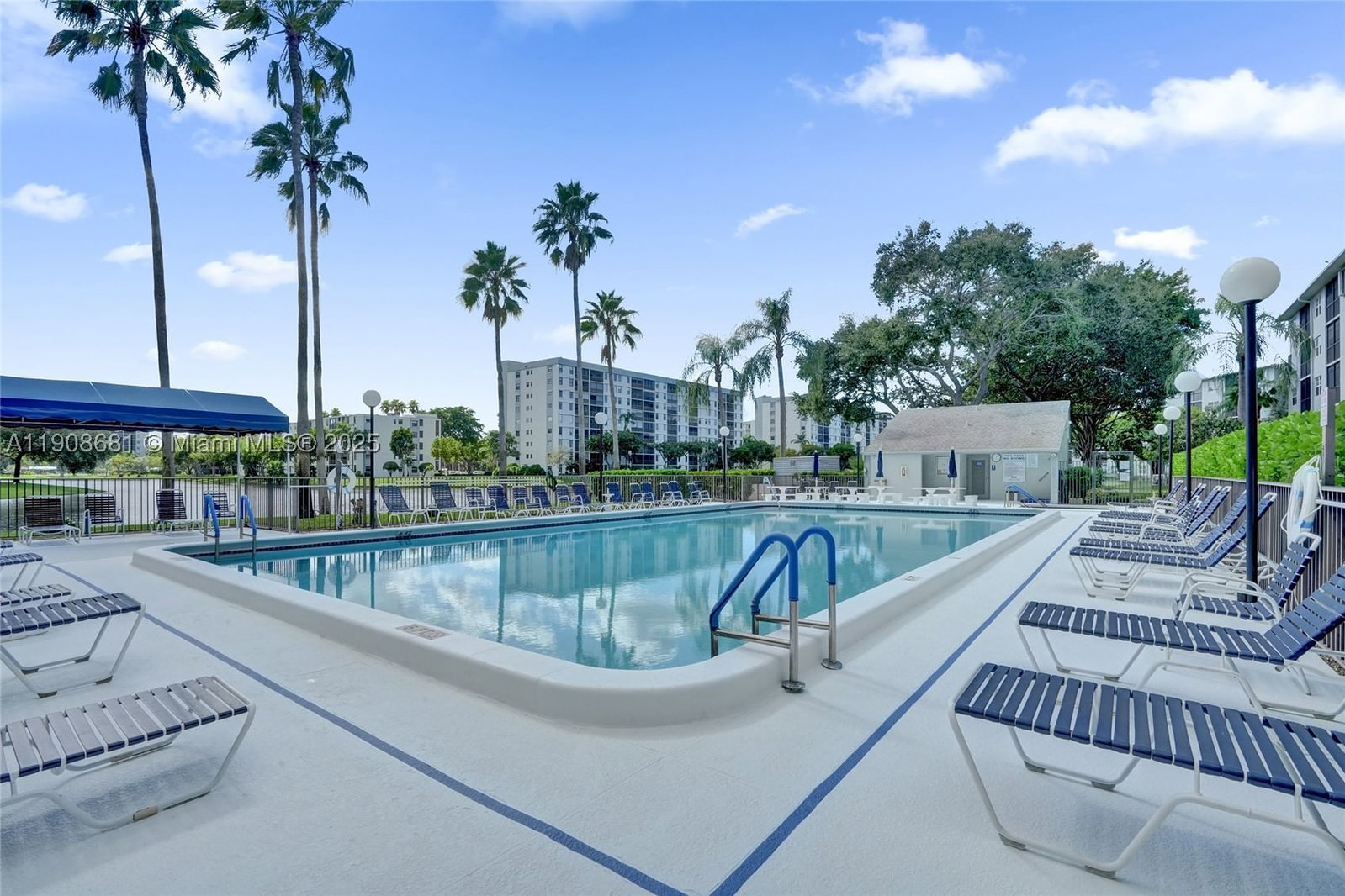 Real estate property located at 2220 Cypress Bend Dr #310, Broward, Cypress Bend Condominium, Pompano Beach, FL