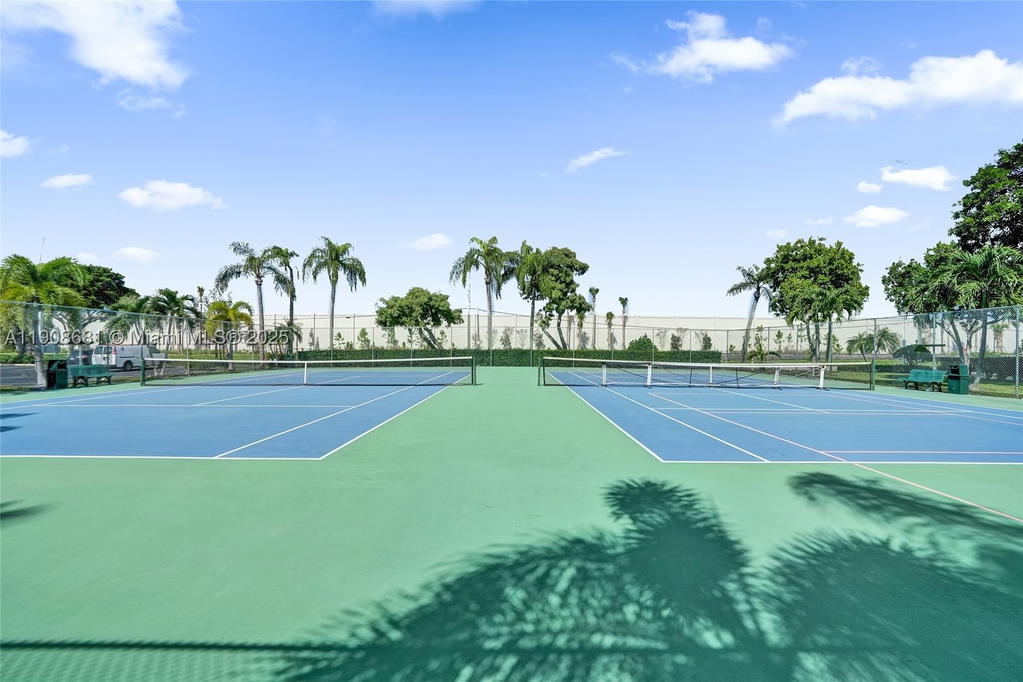Real estate property located at 2220 Cypress Bend Dr #310, Broward, Cypress Bend Condominium, Pompano Beach, FL