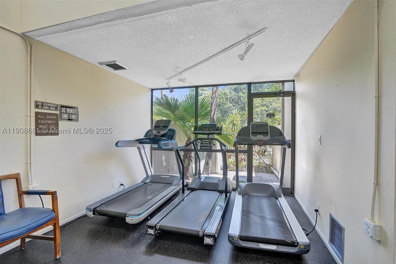 Real estate property located at 2220 Cypress Bend Dr #310, Broward, Cypress Bend Condominium, Pompano Beach, FL