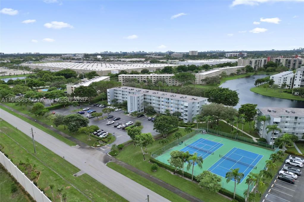 Real estate property located at 2220 Cypress Bend Dr #310, Broward, Cypress Bend Condominium, Pompano Beach, FL
