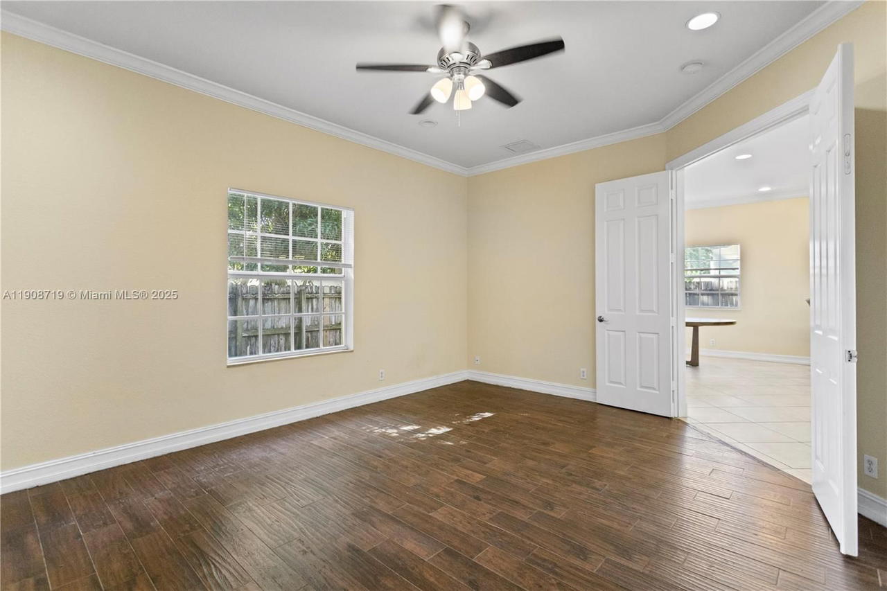 Real estate property located at 2588 5th St, Broward, Collier City Lts 228-1157, Pompano Beach, FL