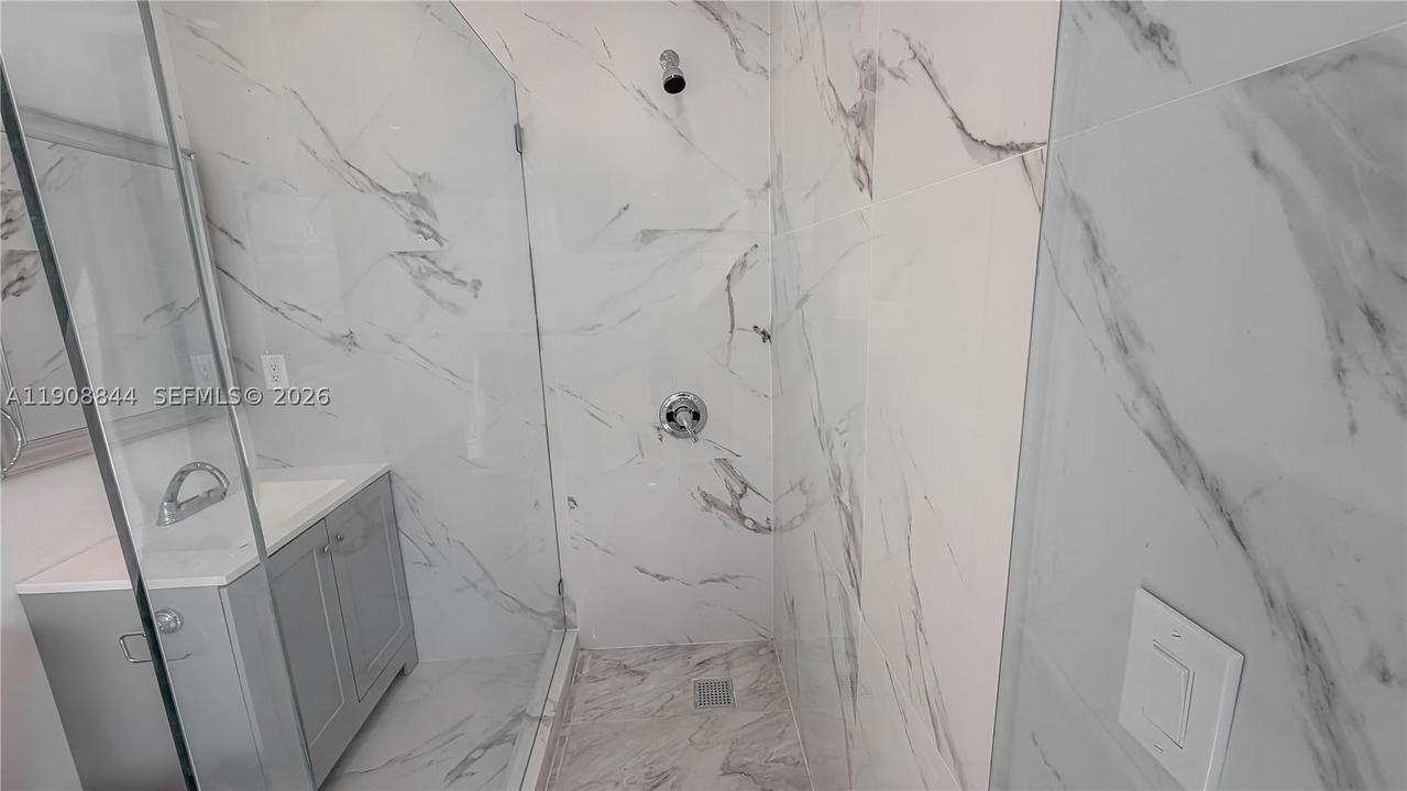 Real estate property located at 2462 Johnson St, Broward, Hollywood Little Ranches, Hollywood, FL