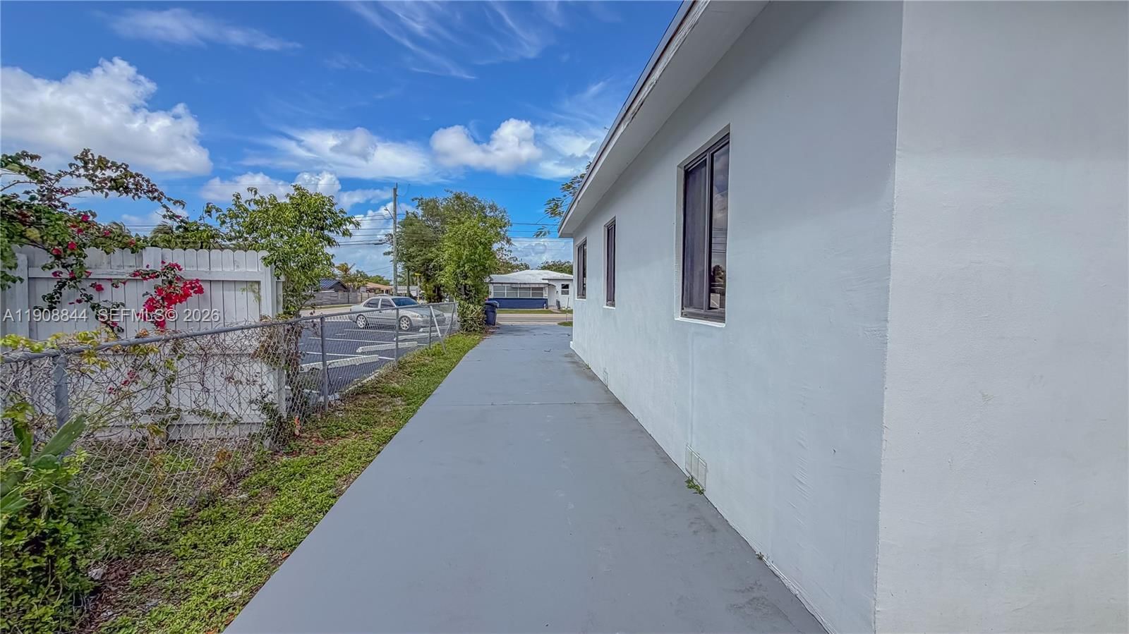 Real estate property located at 2462 Johnson St, Broward, Hollywood Little Ranches, Hollywood, FL
