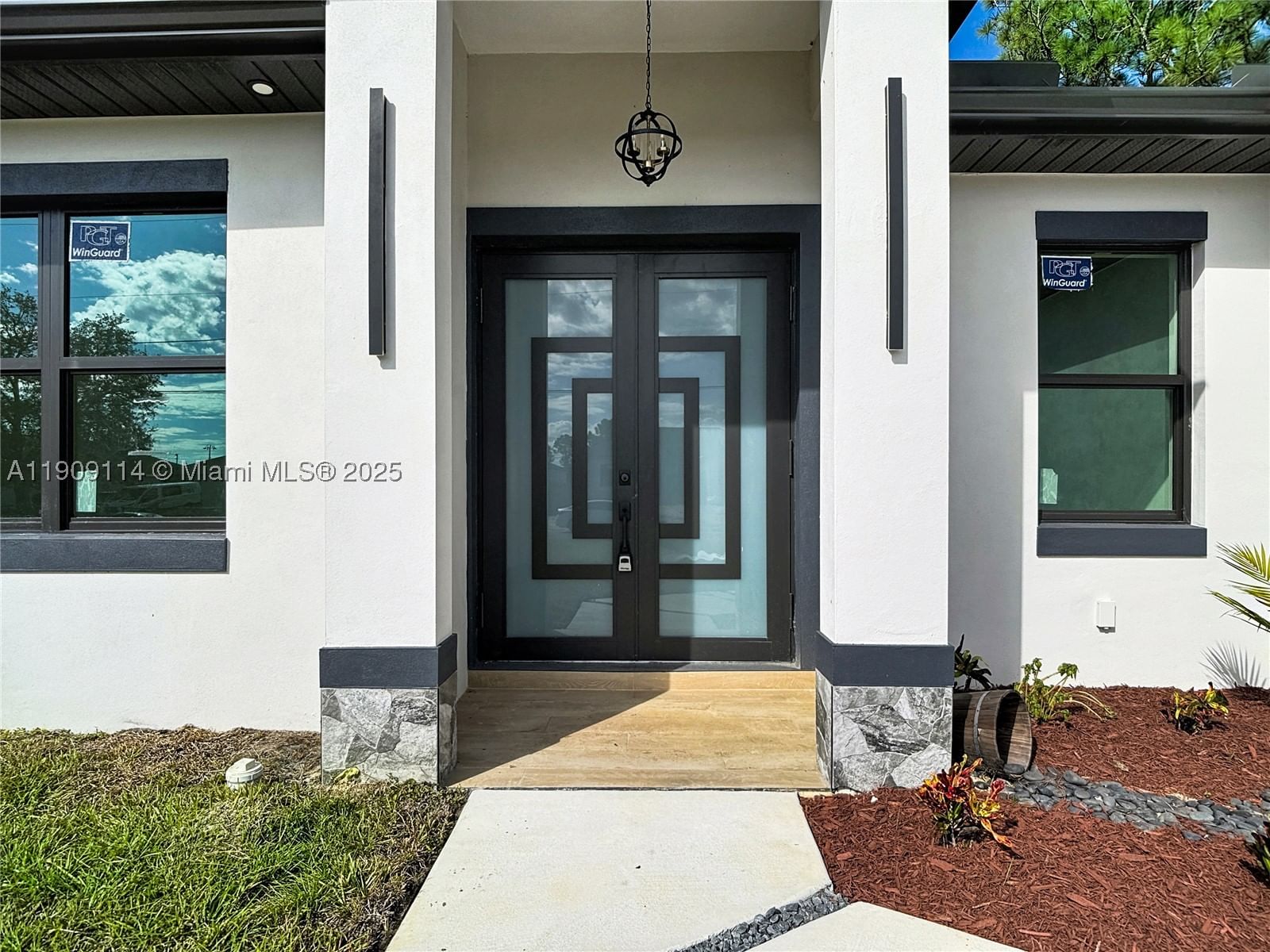 Real estate property located at 3814 9th St SW, Lee, -, Lehigh Acres, FL