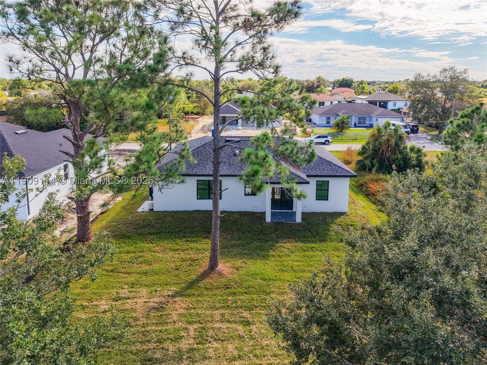 Real estate property located at 3814 9th St SW, Lee, -, Lehigh Acres, FL
