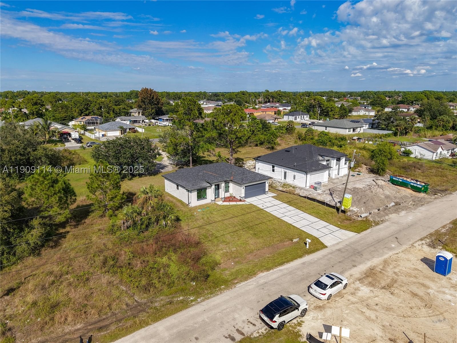 Real estate property located at 3814 9th St SW, Lee, -, Lehigh Acres, FL