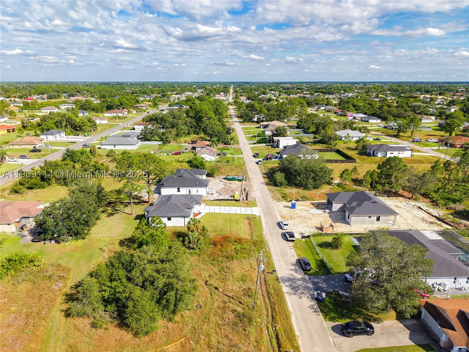 Real estate property located at 3814 9th St SW, Lee, -, Lehigh Acres, FL