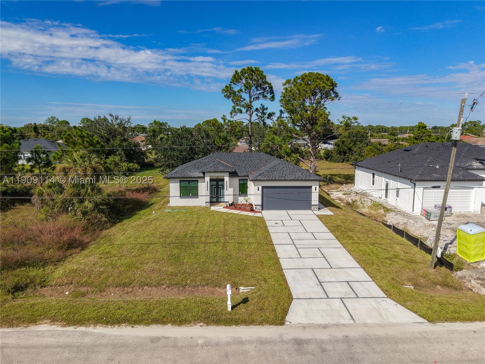 Real estate property located at 3814 9th St SW, Lee, -, Lehigh Acres, FL