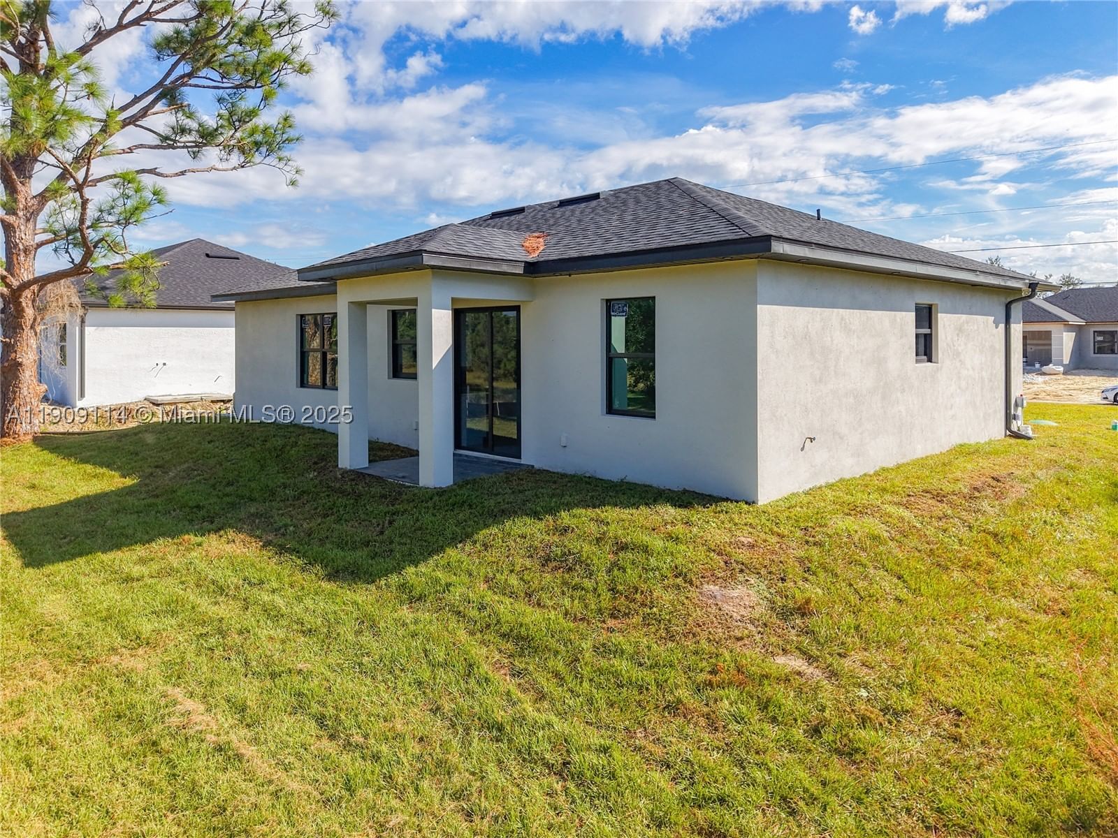 Real estate property located at 3814 9th St SW, Lee, -, Lehigh Acres, FL