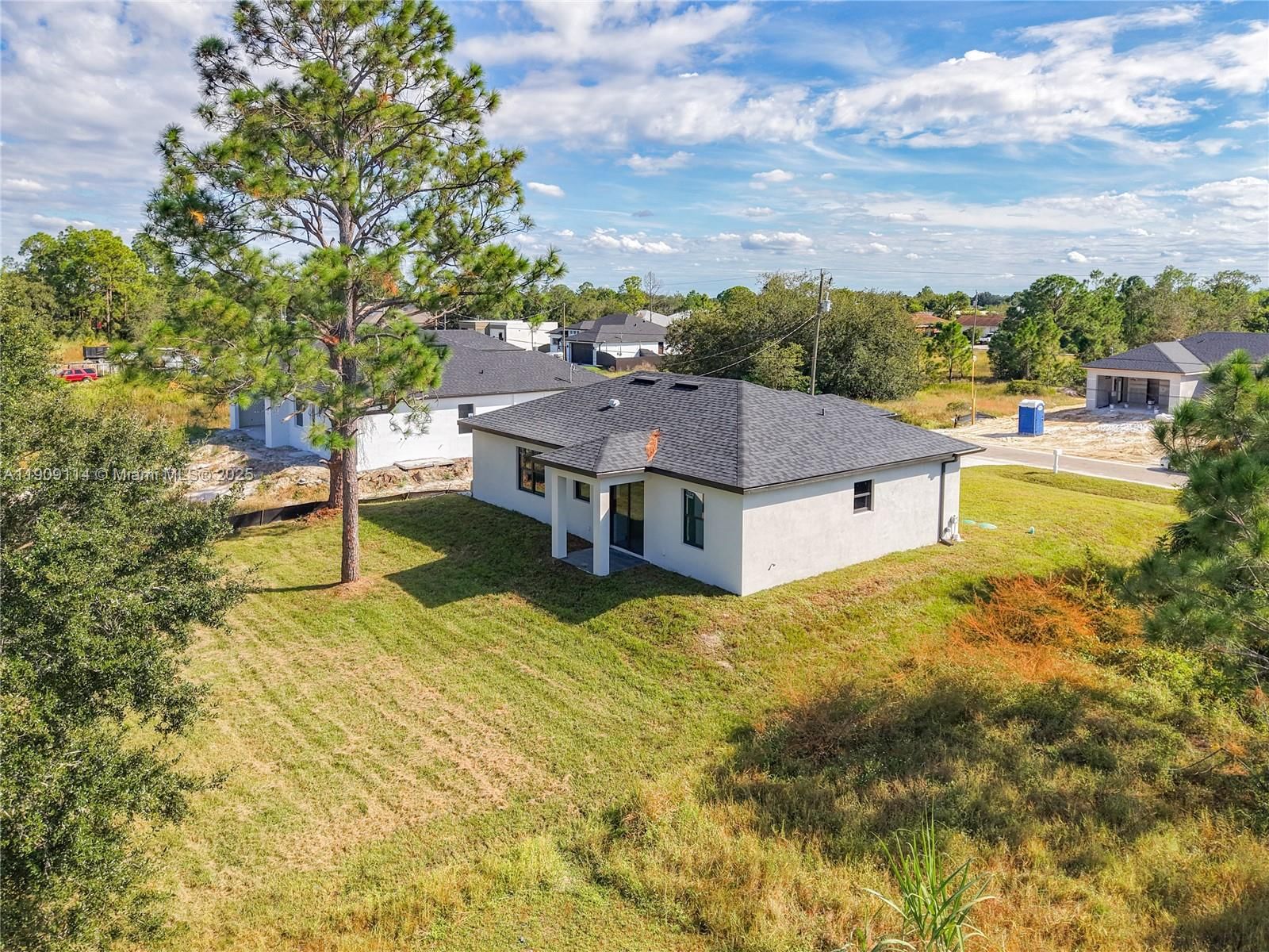 Real estate property located at 3814 9th St SW, Lee, -, Lehigh Acres, FL