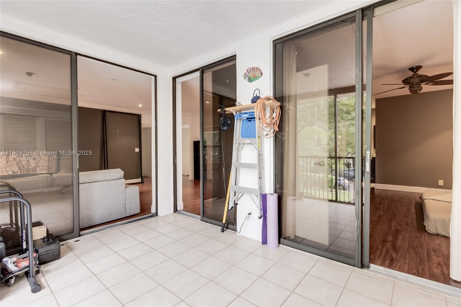 Real estate property located at 2880 Carambola Cir S #2071, Broward, Applewood Village Iv-e Co, Coconut Creek, FL