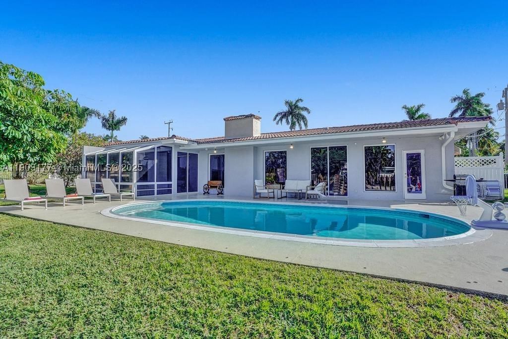 Real estate property located at 1109 12th St, Broward, Cove 5th Sec, Deerfield Beach, FL
